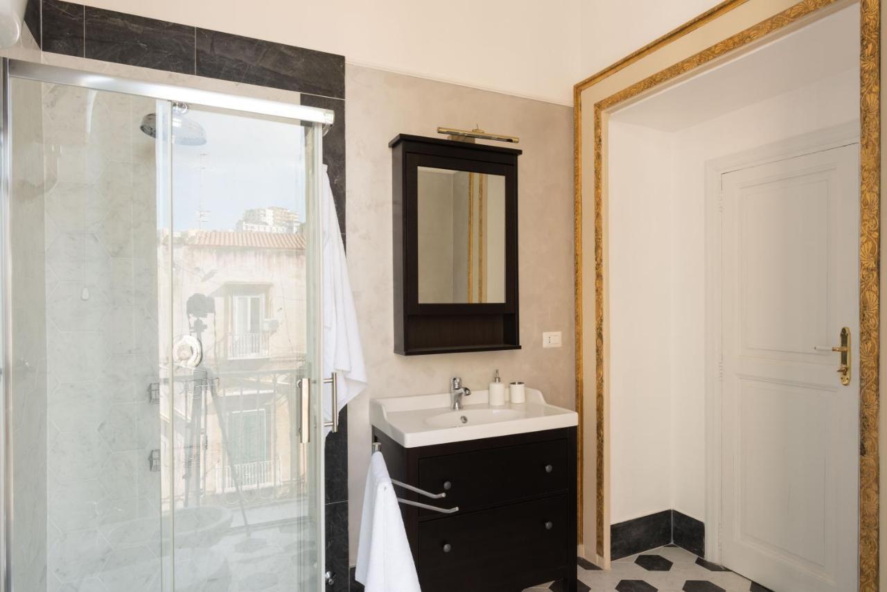 Casa Gagliardi Bed & Breakfast เนเปิลส์ ภายนอก รูปภาพ