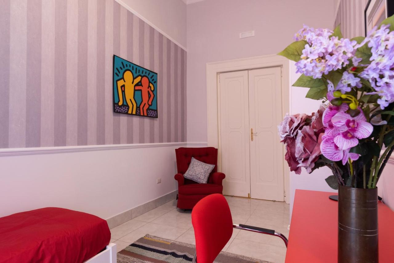 Casa Gagliardi Bed & Breakfast เนเปิลส์ ภายนอก รูปภาพ